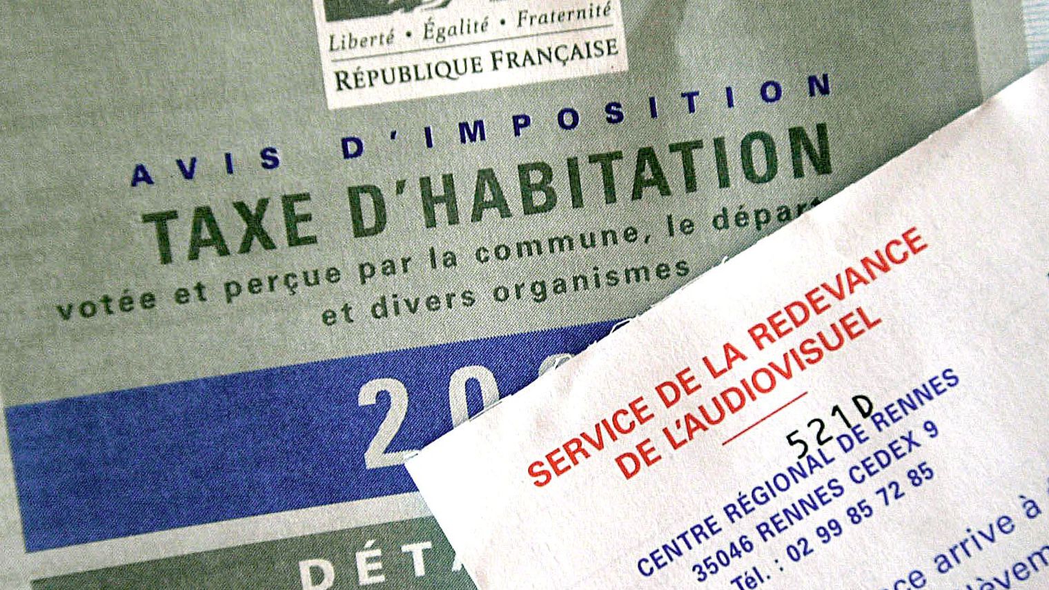 Un avis d imposition de la taxe d habitation joint a un avis de prelevement de la redevance de l audiovisuel 5320975